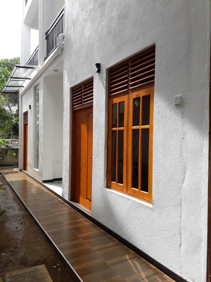 ديكويلاّ تين B & B Charm المظهر الخارجي الصورة
