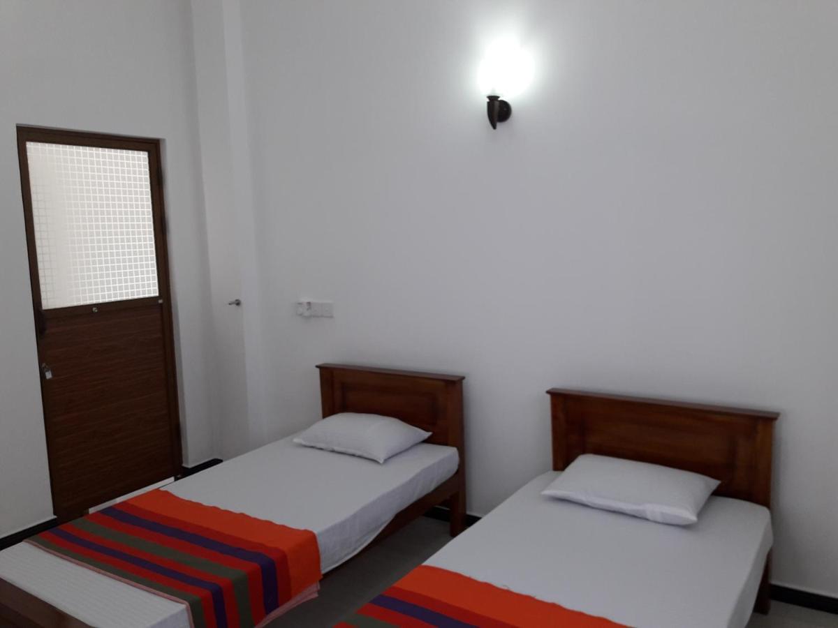 ديكويلاّ تين B & B Charm المظهر الخارجي الصورة